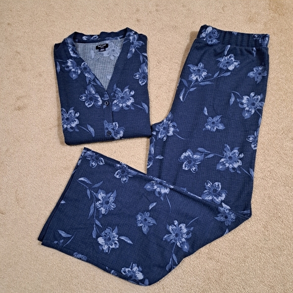 Splendid 2 Piece Pajama Set Blue Floral Top And Pant Size XL Waffle Knit NWOT - Picture 3 of 13